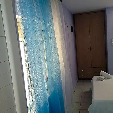Hotel Zefyros *