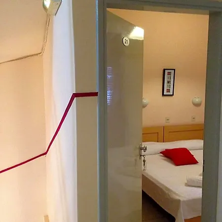Hotel Zefyros Rhodes City